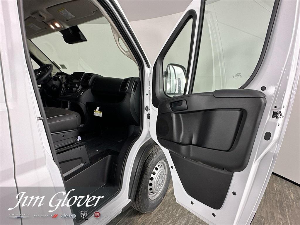new 2025 Ram ProMaster 1500 car, priced at $43,950