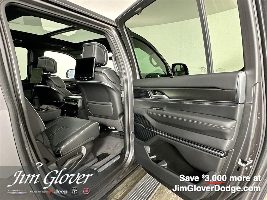 new 2025 Jeep Grand Wagoneer L car, priced at $104,673
