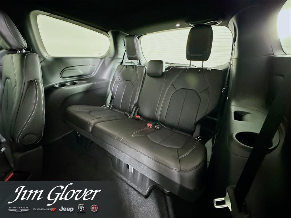 new 2026 Chrysler Pacifica car, priced at $40,377