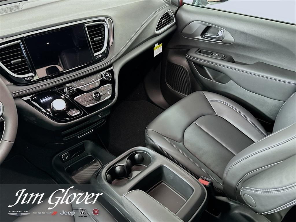 new 2026 Chrysler Pacifica car, priced at $40,377