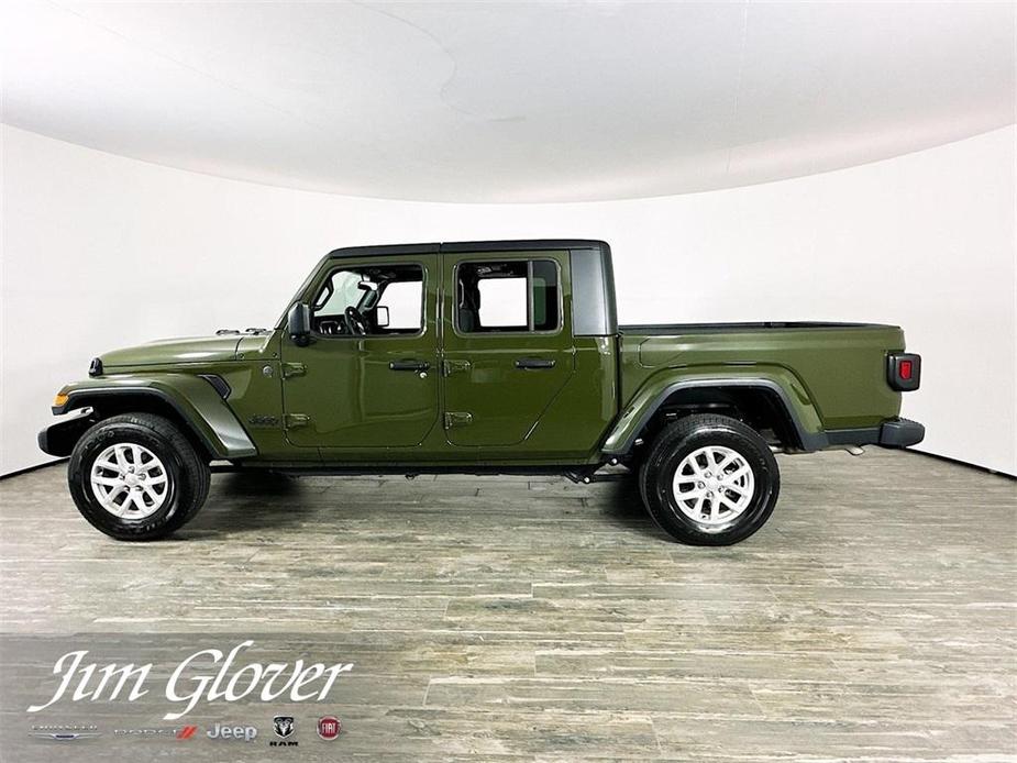 used 2023 Jeep Gladiator car, priced at $35,907