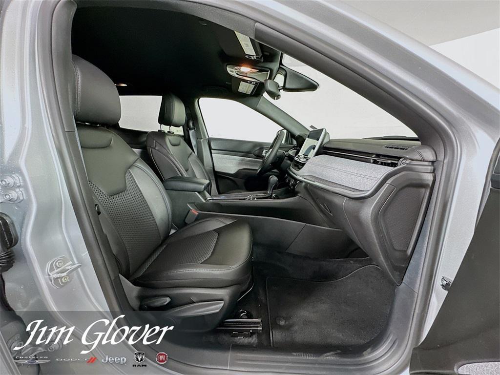 new 2025 Jeep Compass car, priced at $27,132