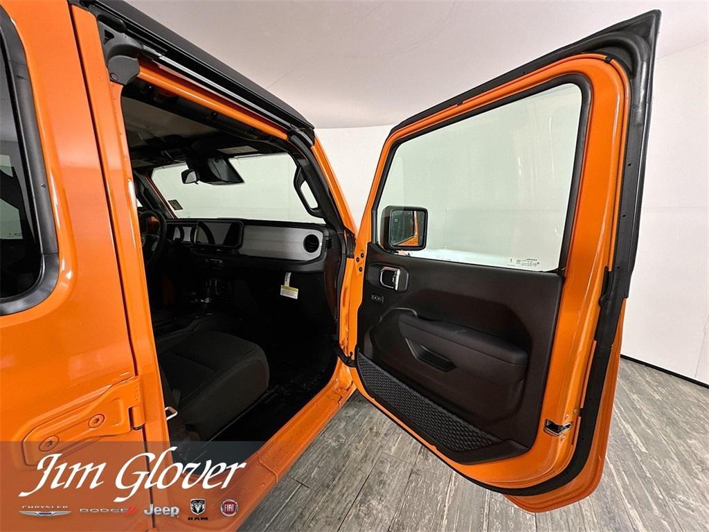 new 2025 Jeep Wrangler car, priced at $52,788