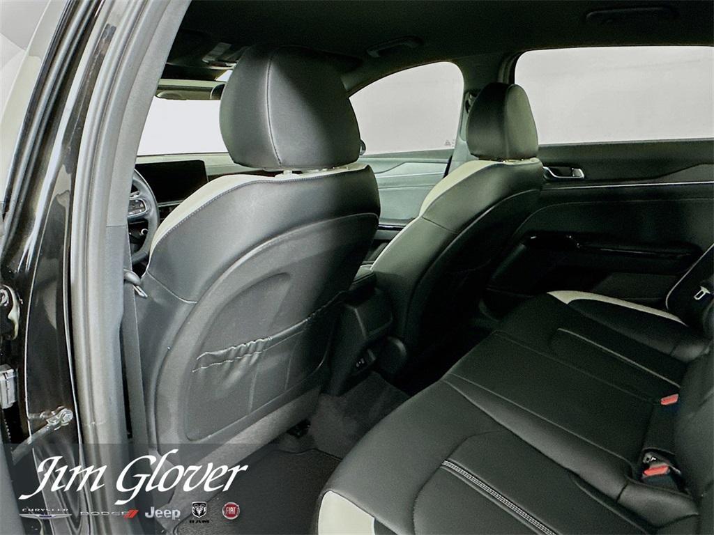 used 2025 Kia K5 car, priced at $29,247