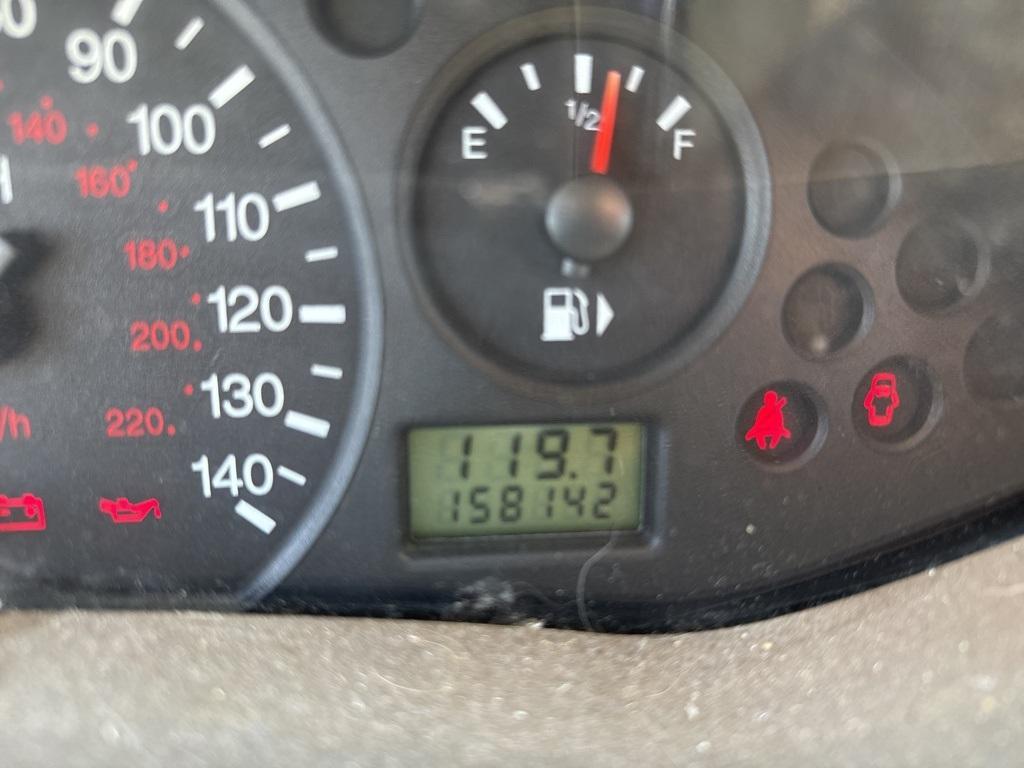 used 2005 Ford Focus car, priced at $5,995