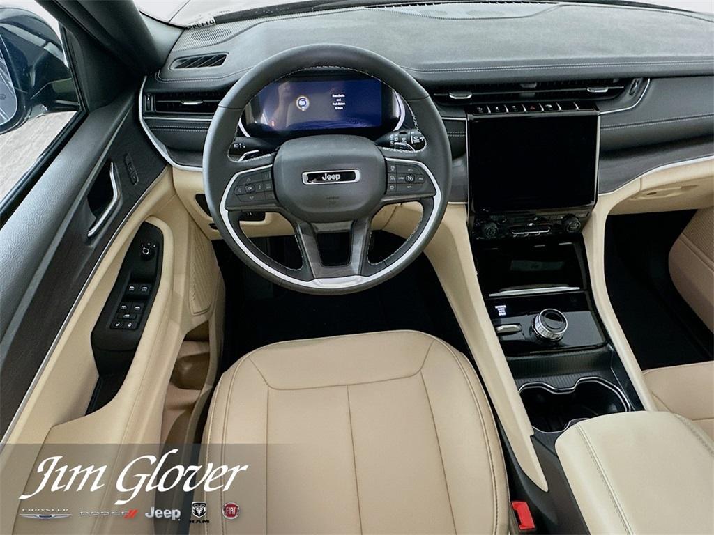 new 2025 Jeep Grand Cherokee L car, priced at $45,593