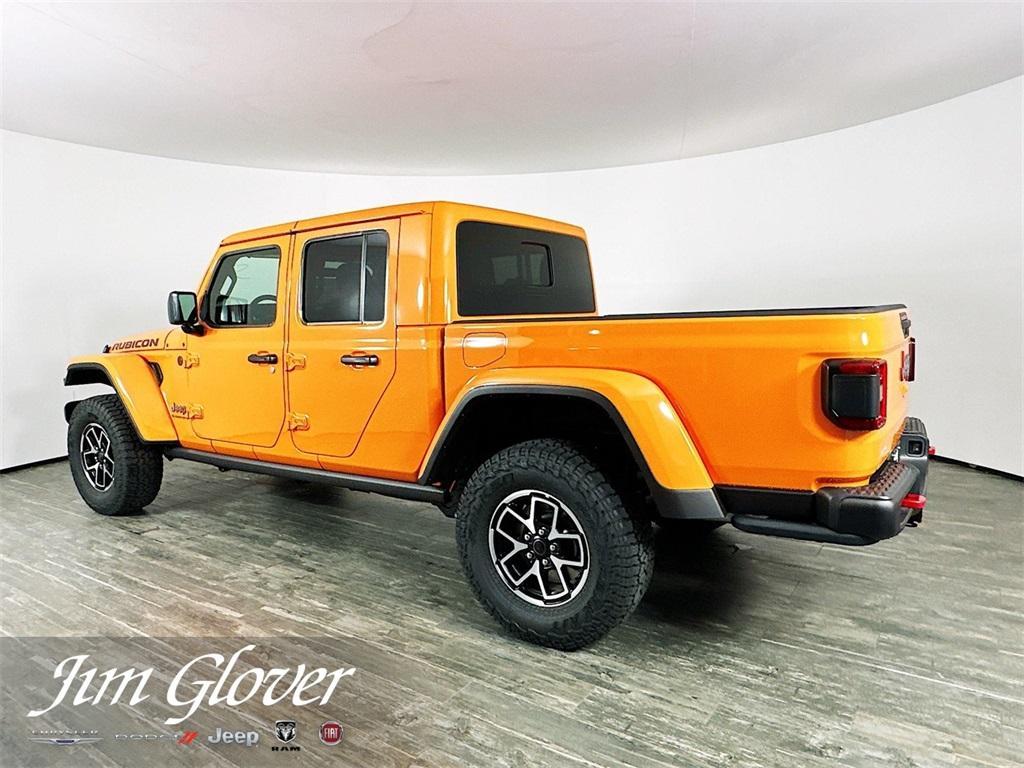 new 2025 Jeep Gladiator car, priced at $52,574