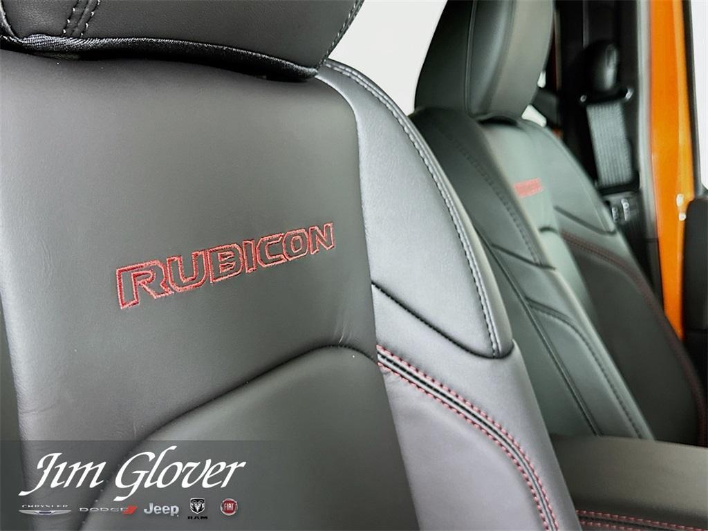 new 2025 Jeep Gladiator car, priced at $52,574