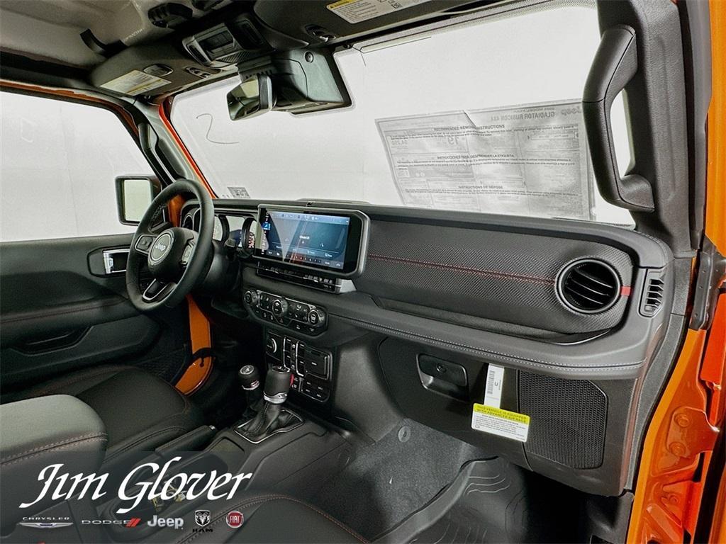 new 2025 Jeep Gladiator car, priced at $52,574