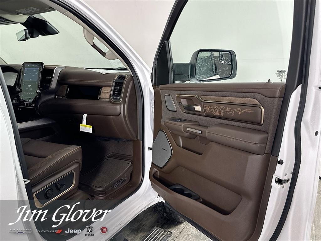 new 2025 Ram 1500 car, priced at $75,186