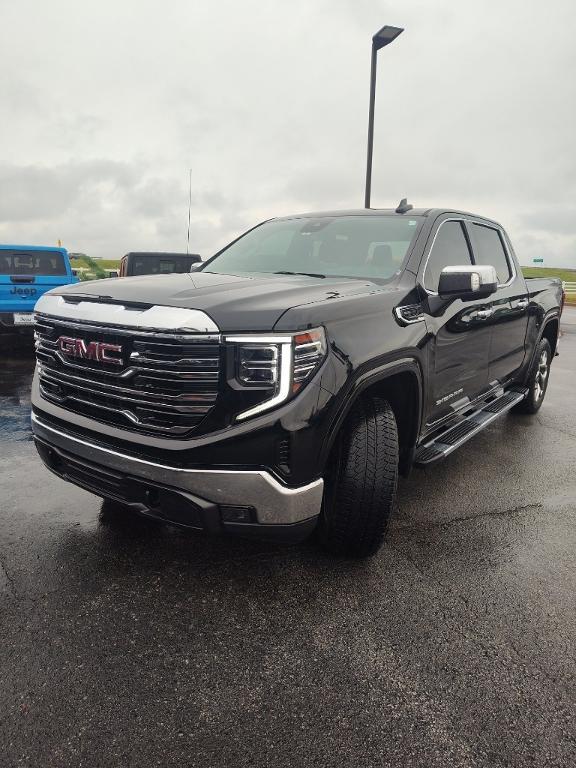 used 2024 GMC Sierra 1500 car, priced at $50,043