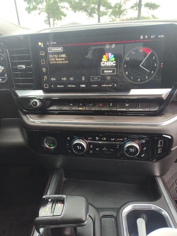 used 2024 GMC Sierra 1500 car, priced at $50,043