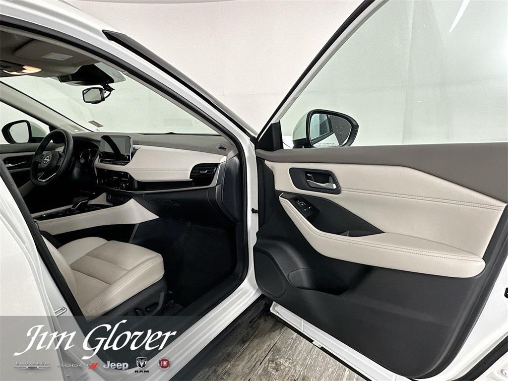 used 2023 Nissan Rogue car, priced at $28,678