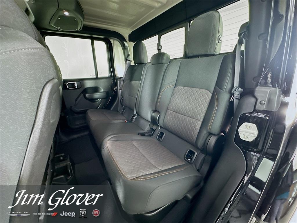 new 2025 Jeep Gladiator car, priced at $52,153