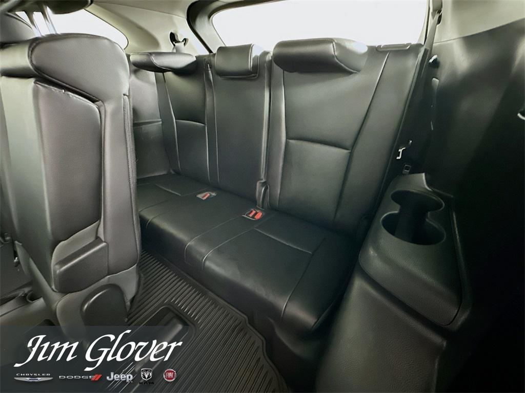used 2022 Toyota Highlander car, priced at $38,994