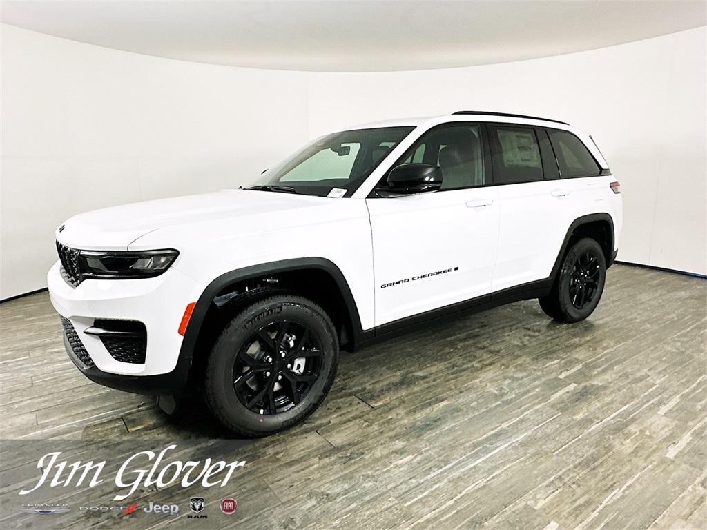 new 2025 Jeep Grand Cherokee car, priced at $41,033