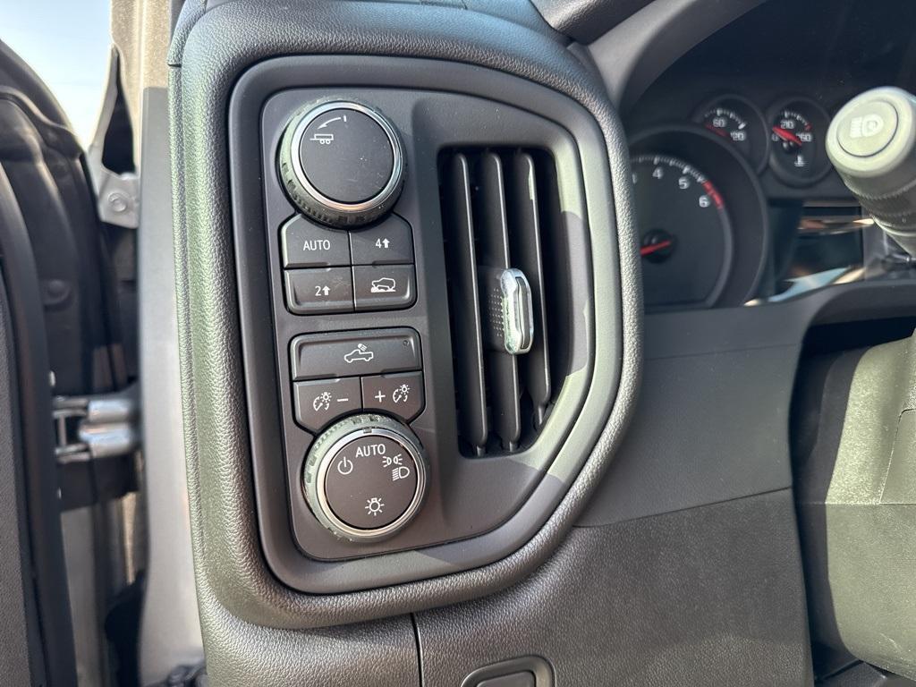 used 2025 Chevrolet Silverado 1500 car, priced at $41,999
