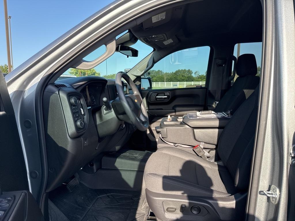 used 2025 Chevrolet Silverado 1500 car, priced at $41,999