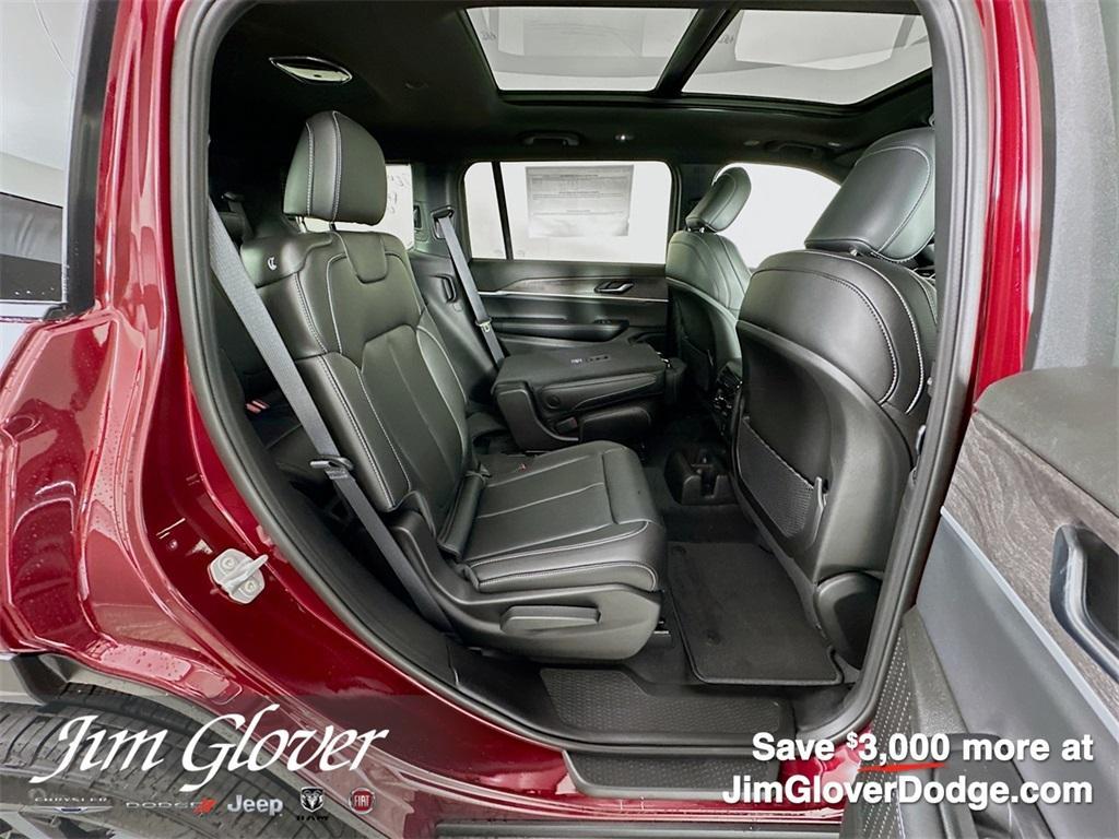 new 2025 Jeep Grand Cherokee L car, priced at $43,946