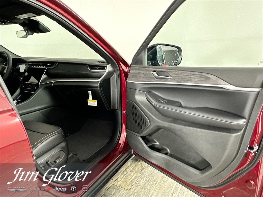 new 2025 Jeep Grand Cherokee L car, priced at $45,790