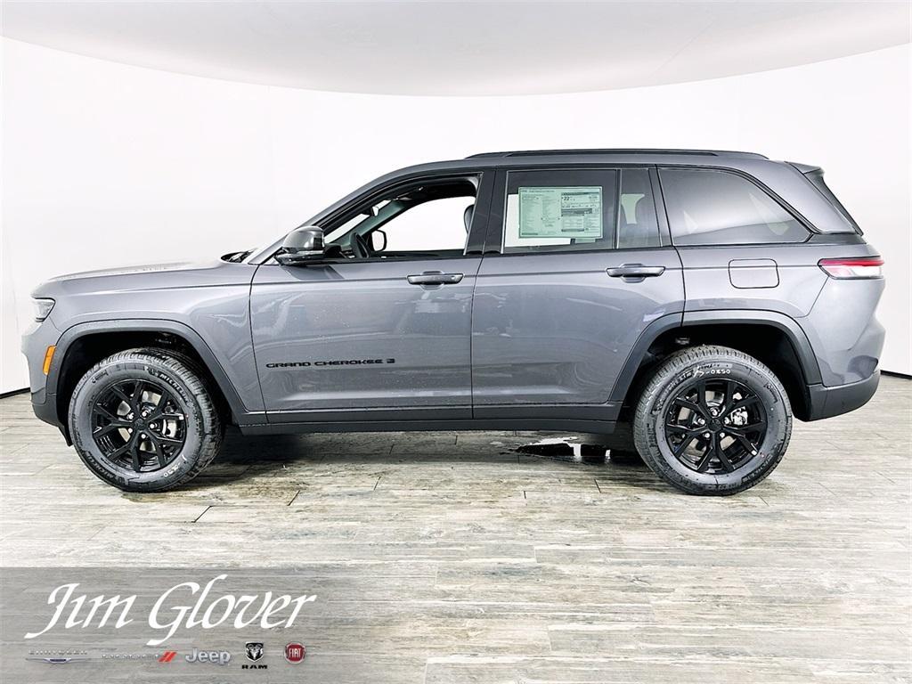 new 2025 Jeep Grand Cherokee car, priced at $41,291