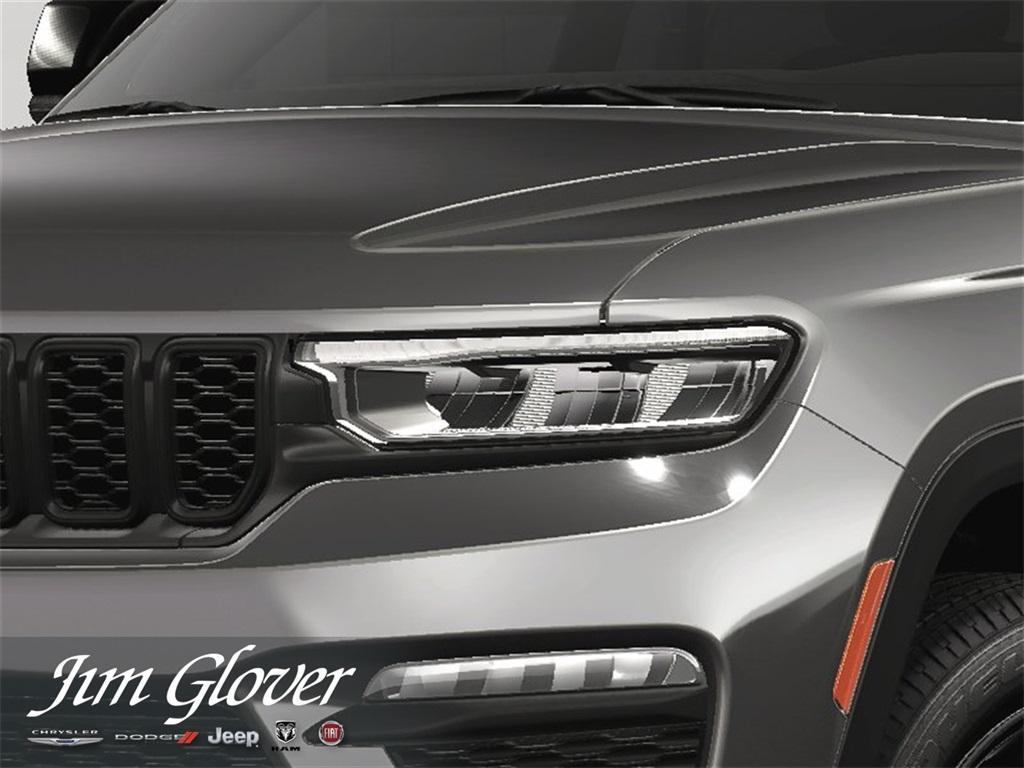 new 2025 Jeep Grand Cherokee car, priced at $49,982