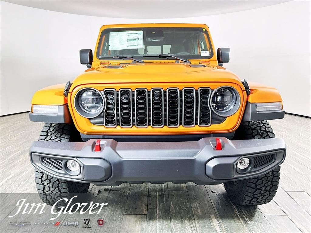 new 2025 Jeep Gladiator car, priced at $53,826