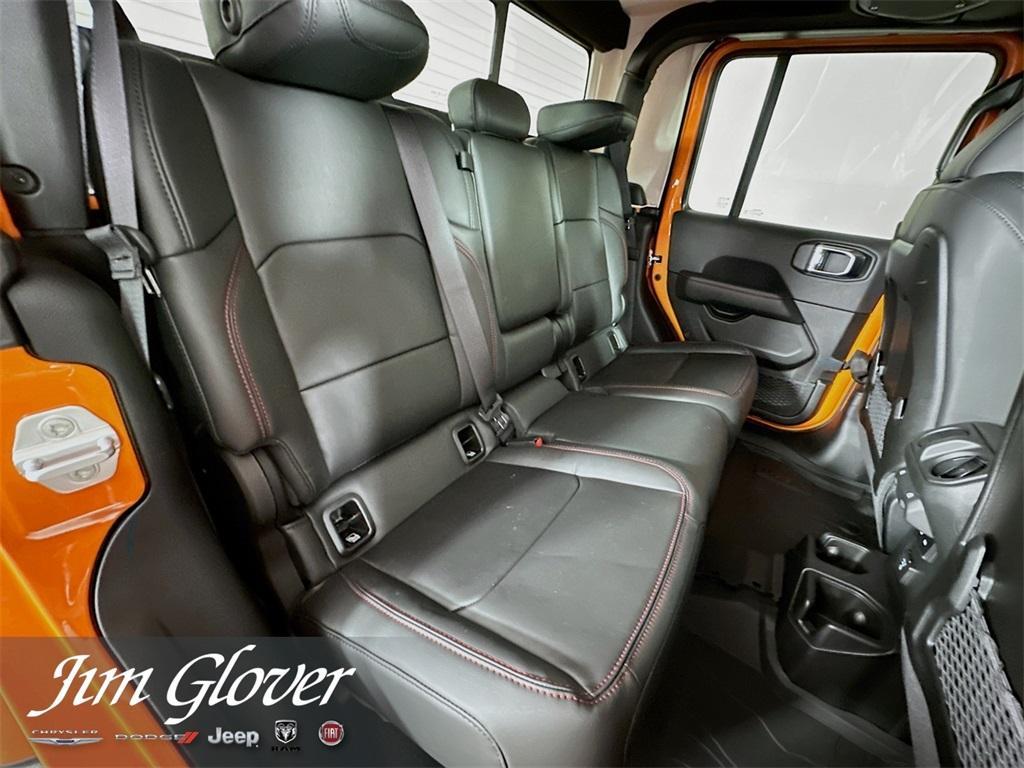 new 2025 Jeep Gladiator car, priced at $53,826