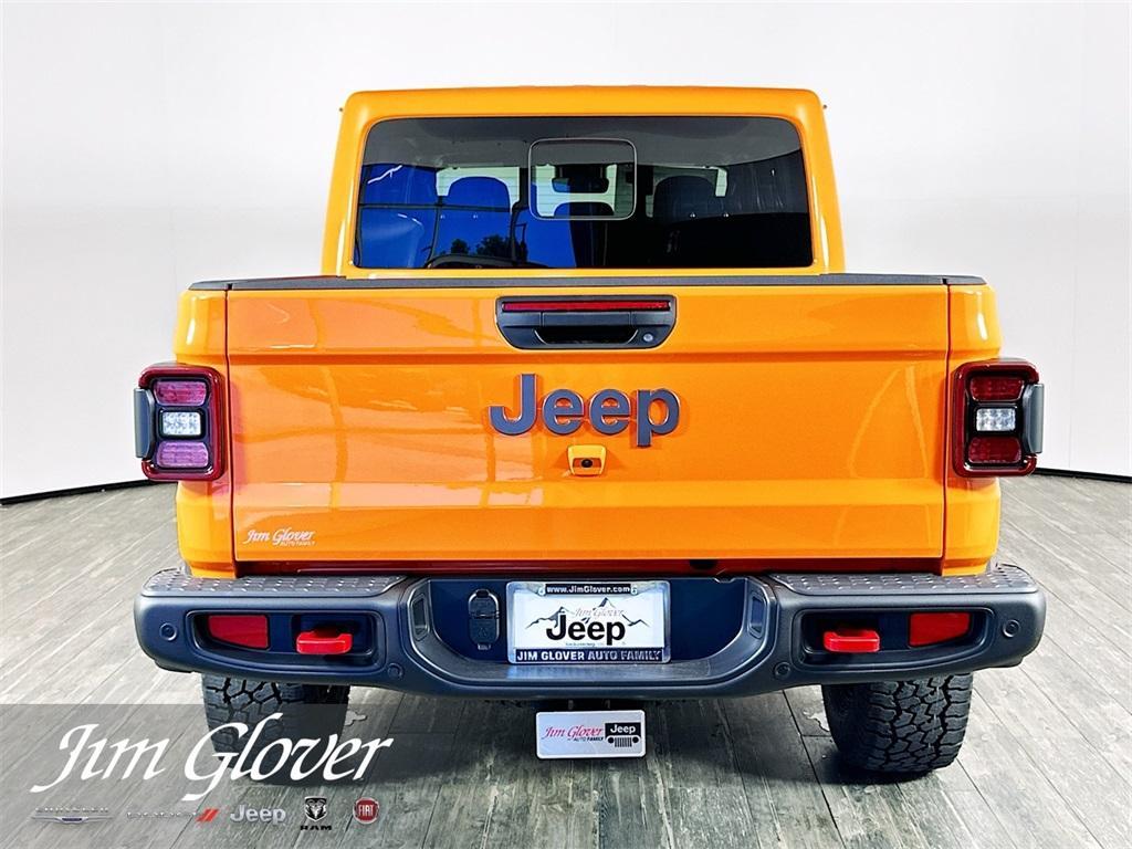 new 2025 Jeep Gladiator car, priced at $53,826