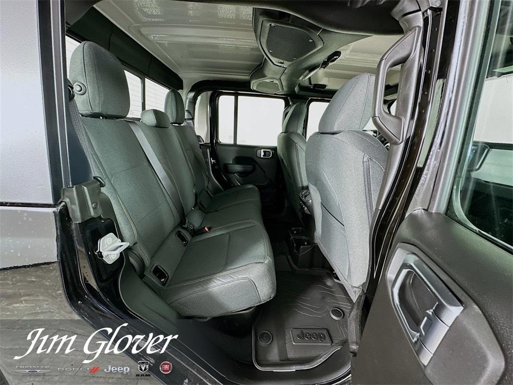 new 2025 Jeep Gladiator car, priced at $35,523