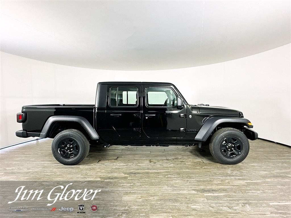 new 2025 Jeep Gladiator car, priced at $35,523
