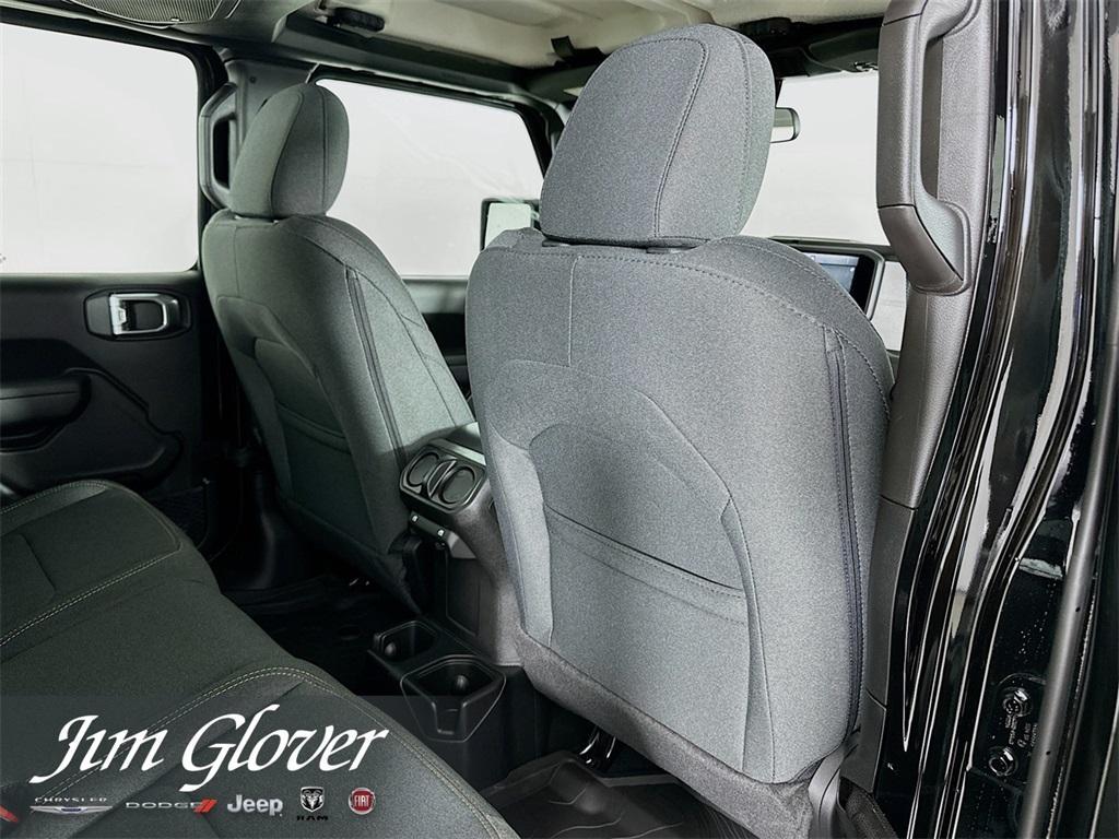 new 2025 Jeep Gladiator car, priced at $35,523