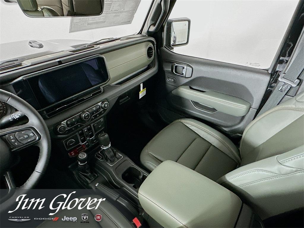 new 2025 Jeep Gladiator car, priced at $54,449