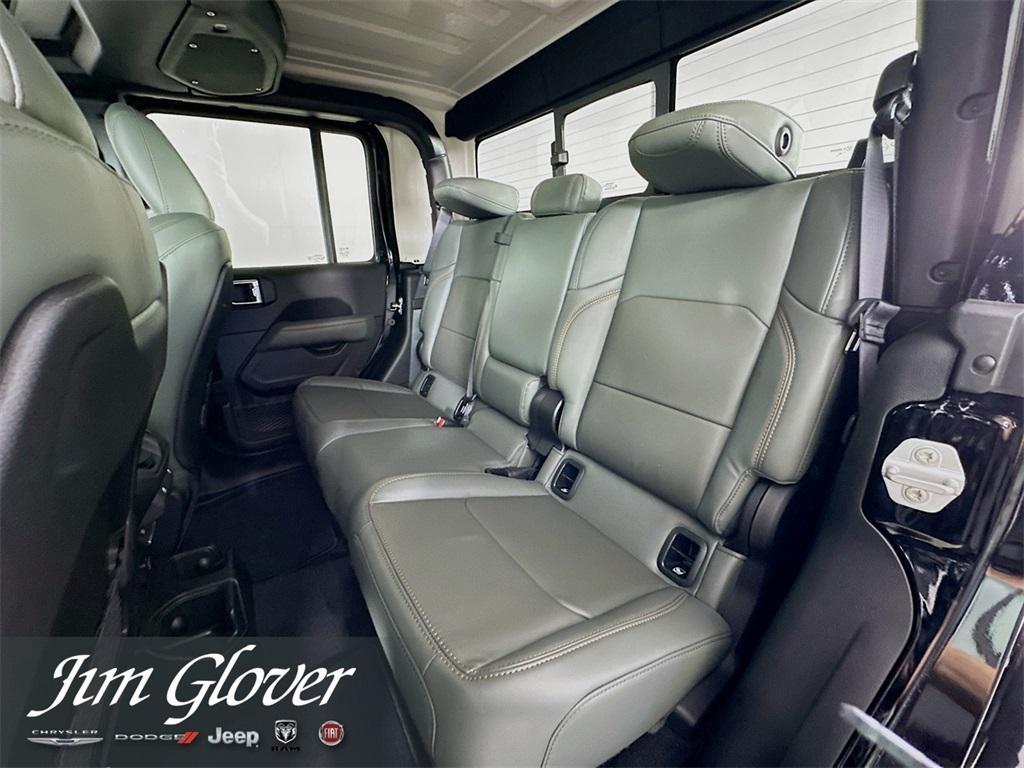 new 2025 Jeep Gladiator car, priced at $54,449
