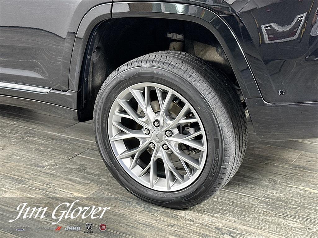 used 2022 Jeep Grand Cherokee car, priced at $40,899
