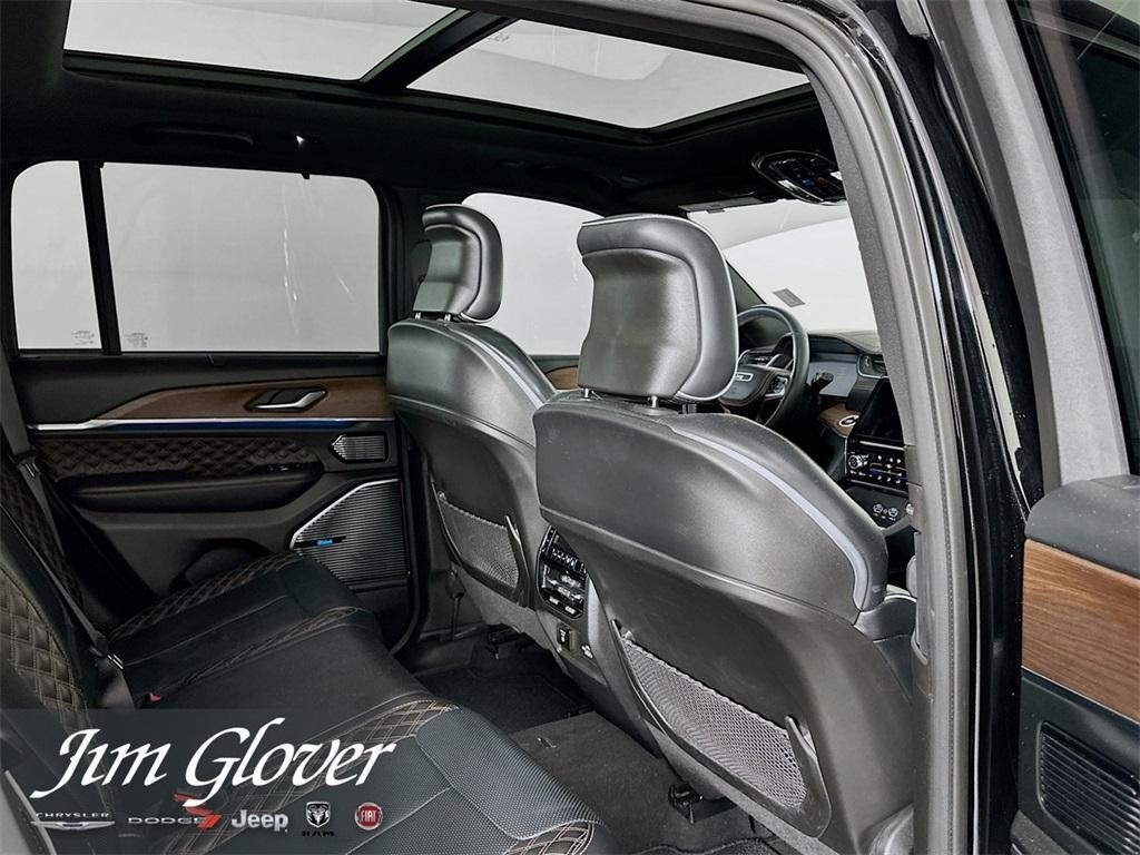 used 2022 Jeep Grand Cherokee car, priced at $40,899
