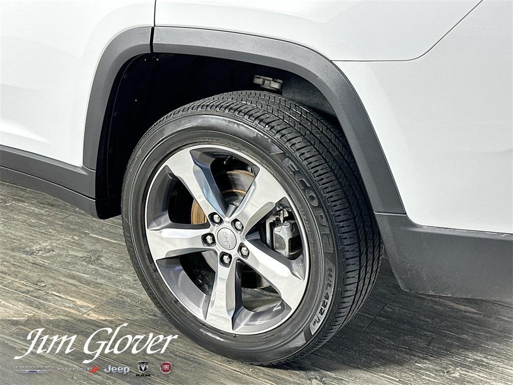used 2022 Jeep Grand Cherokee L car, priced at $34,283