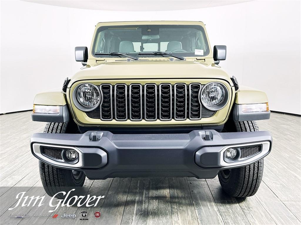 new 2025 Jeep Gladiator car, priced at $43,760