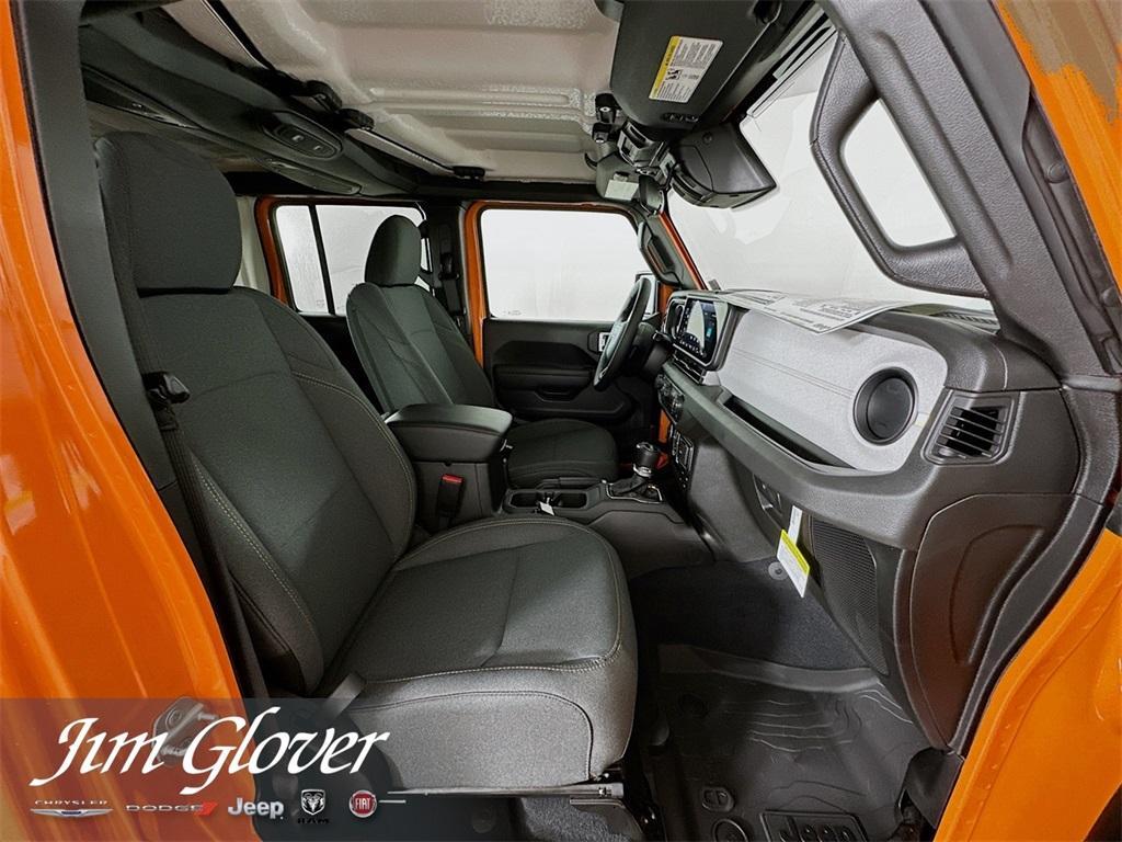 new 2025 Jeep Wrangler car, priced at $44,381