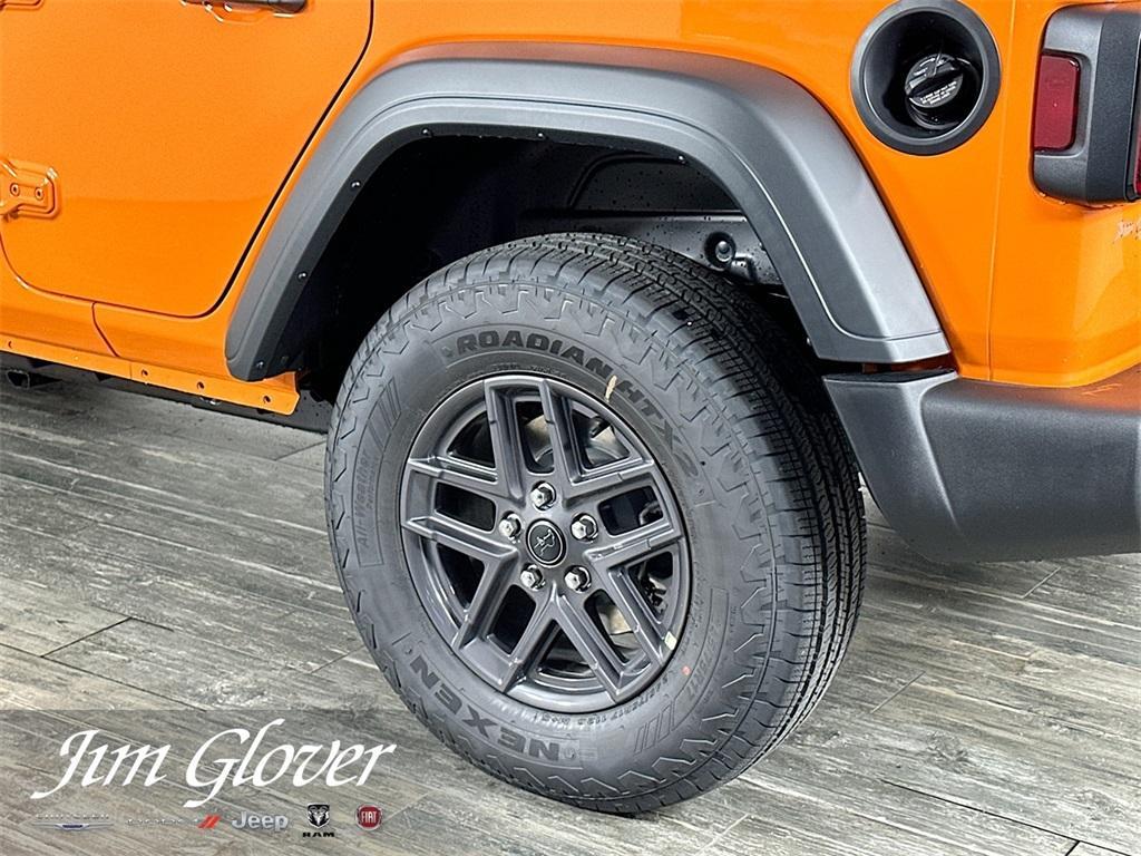 new 2025 Jeep Wrangler car, priced at $44,381