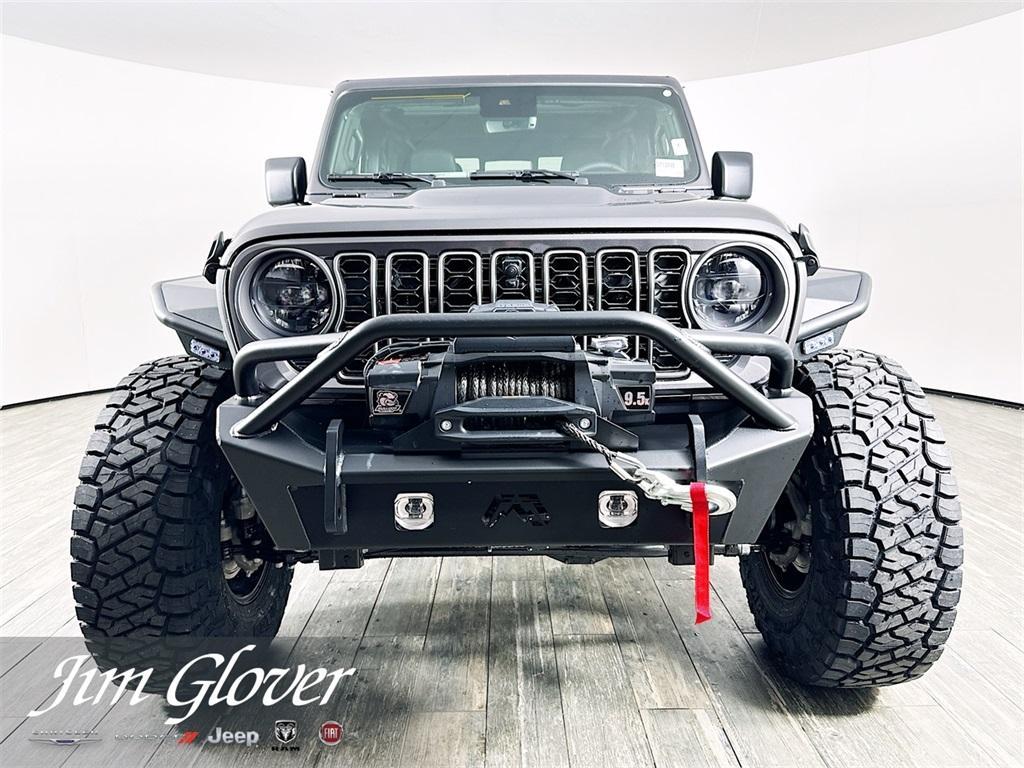 new 2025 Jeep Gladiator car, priced at $71,035
