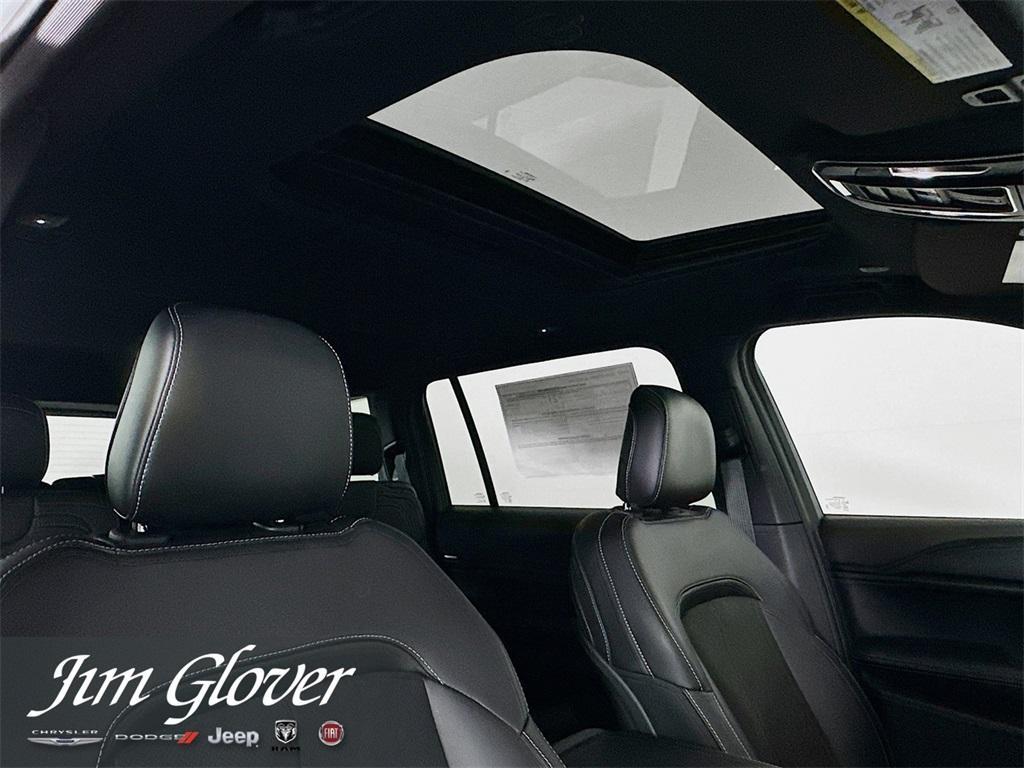 new 2025 Jeep Grand Cherokee L car, priced at $43,619