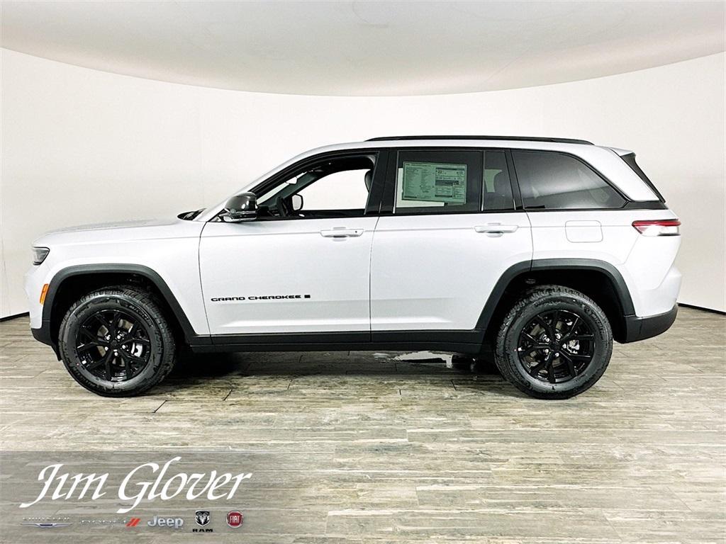 new 2025 Jeep Grand Cherokee car, priced at $42,907