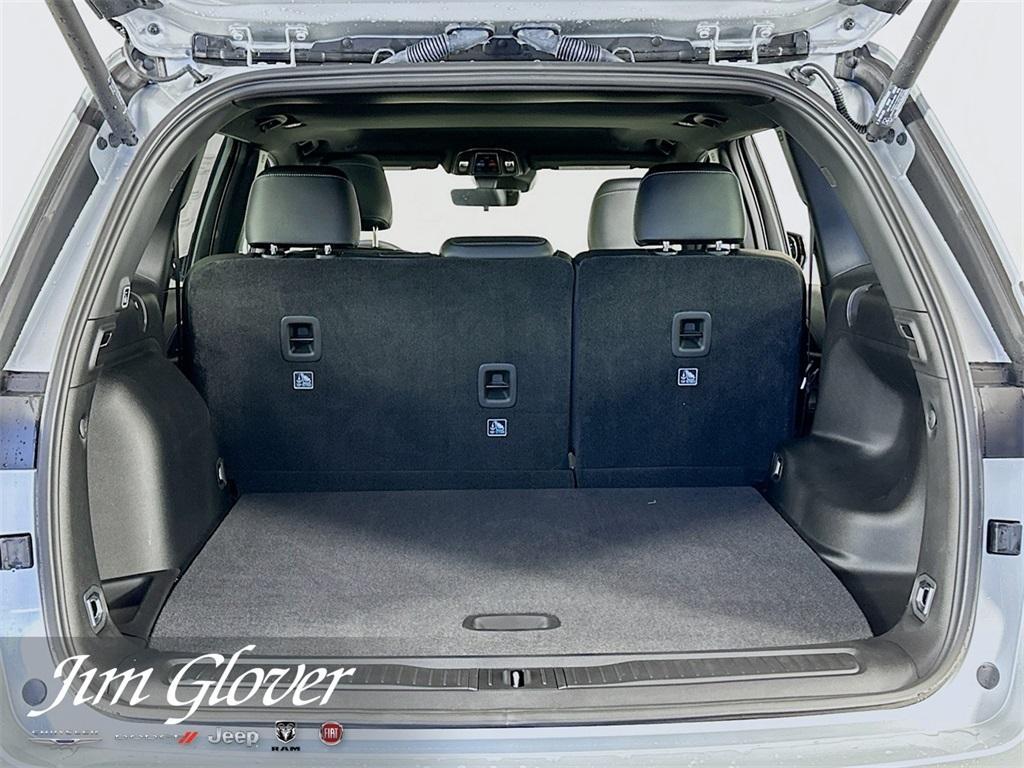 new 2025 Jeep Grand Cherokee car, priced at $42,907