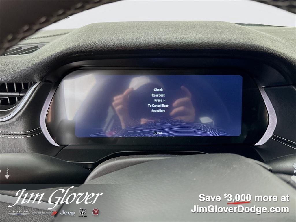 new 2025 Jeep Grand Cherokee car, priced at $42,974