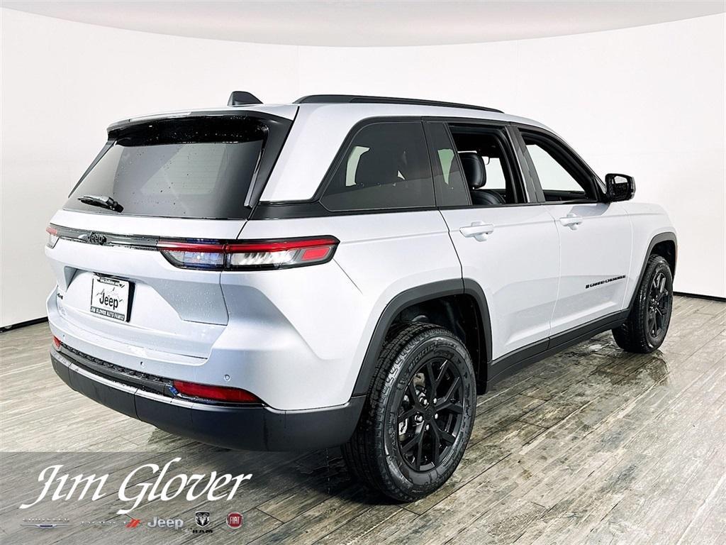 new 2025 Jeep Grand Cherokee car, priced at $42,907