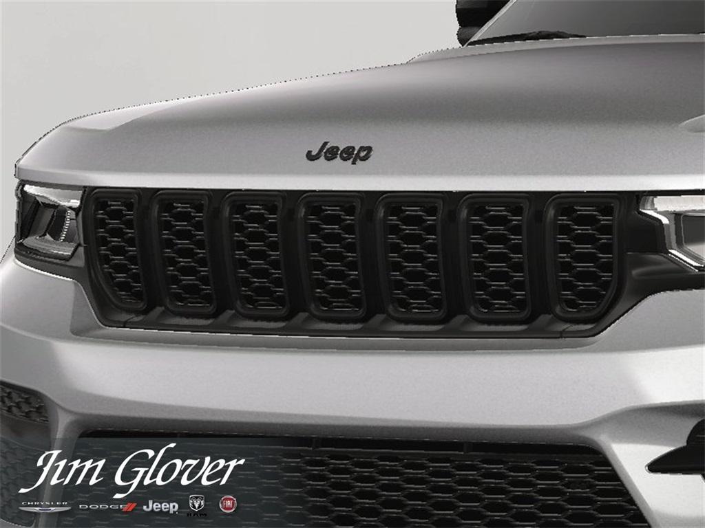 new 2025 Jeep Grand Cherokee car, priced at $43,725