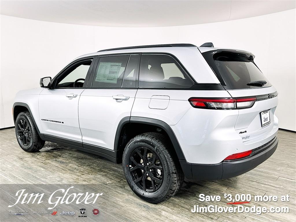 new 2025 Jeep Grand Cherokee car, priced at $42,974