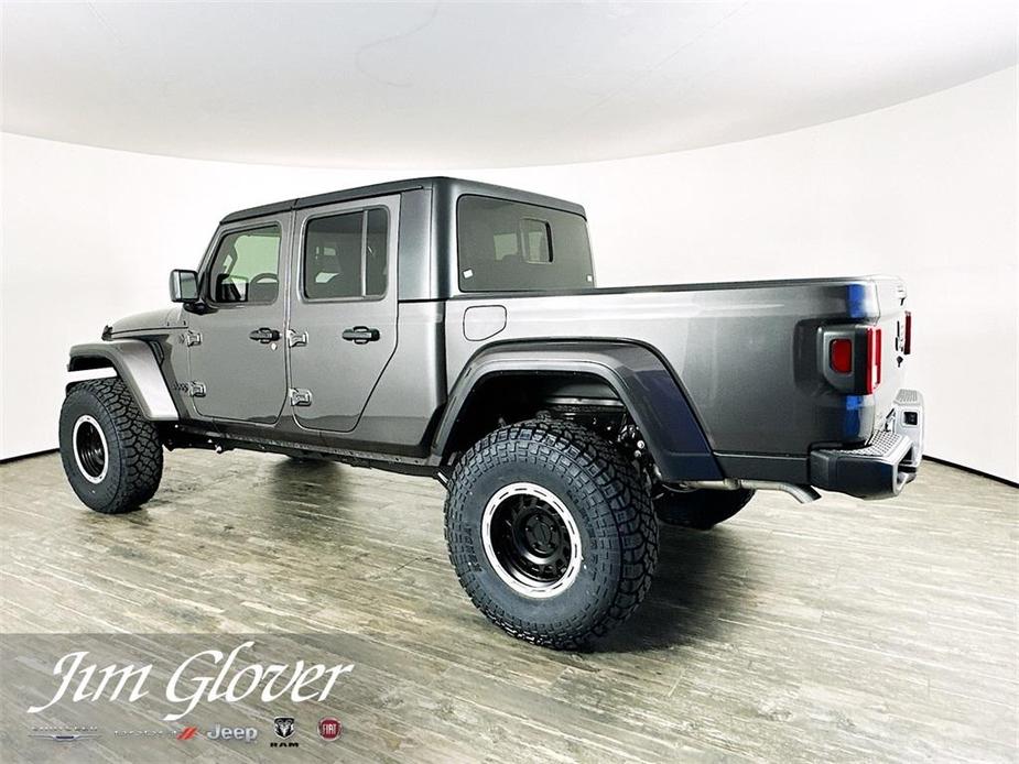 new 2024 Jeep Gladiator car, priced at $49,052