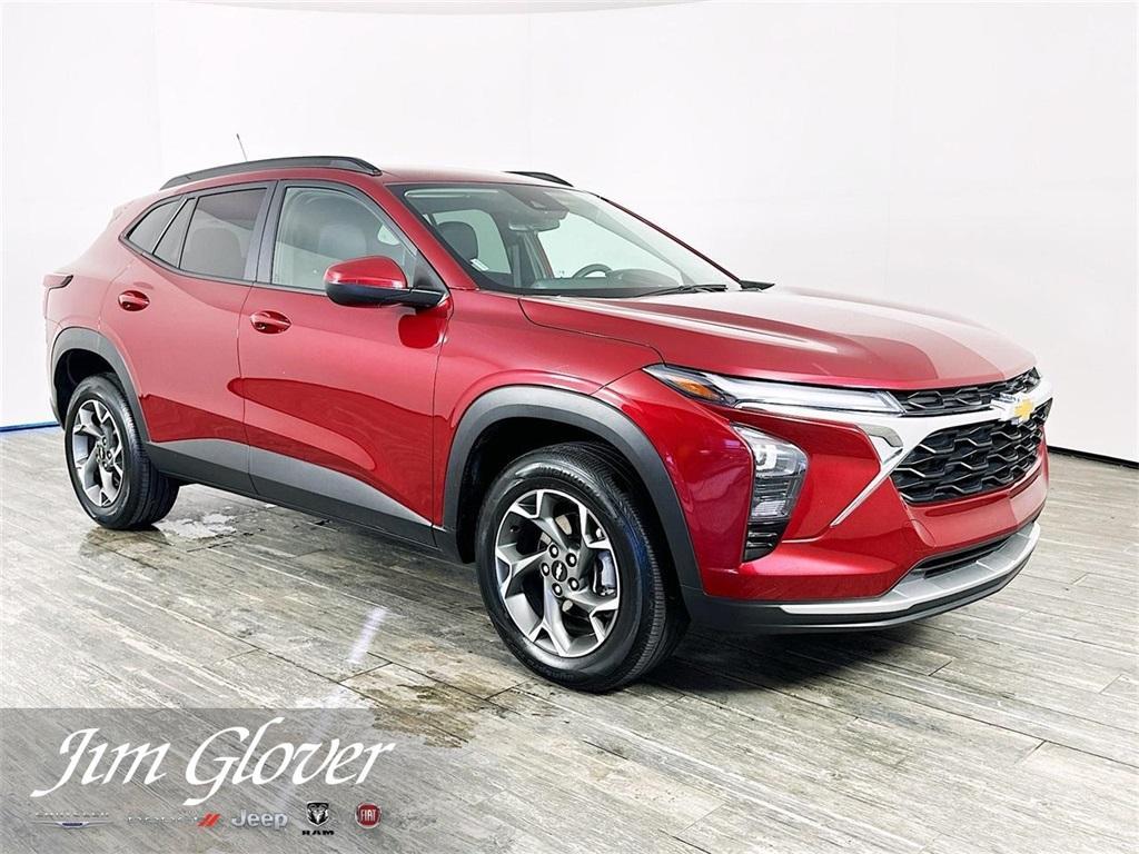 used 2024 Chevrolet Trax car, priced at $21,116